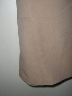 Detail showing side front seam