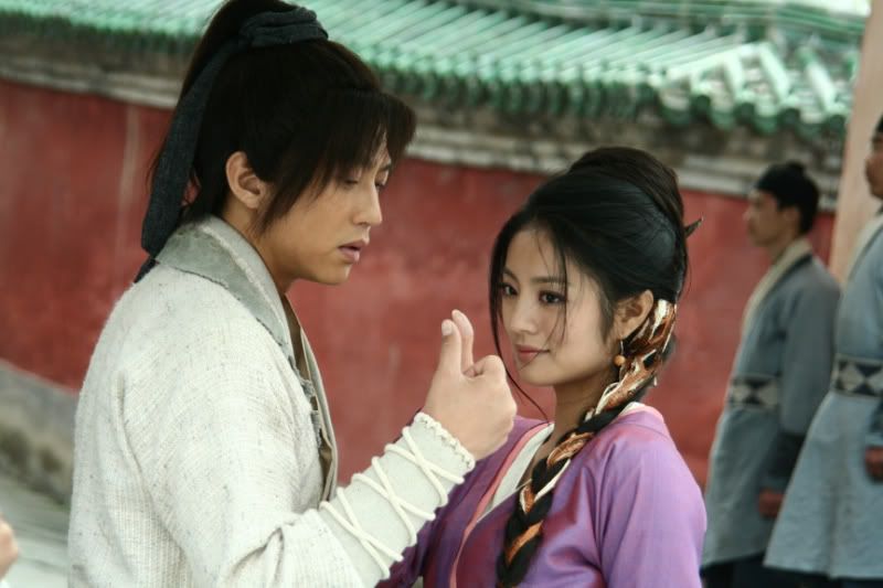 (Image:http://i121.photobucket.com/albums/o214/shierly85/HSDS%202009/7b7108556ca1c9d9b645ae72.jpg)