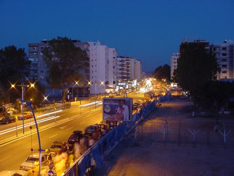 durres_-_night_view.jpg