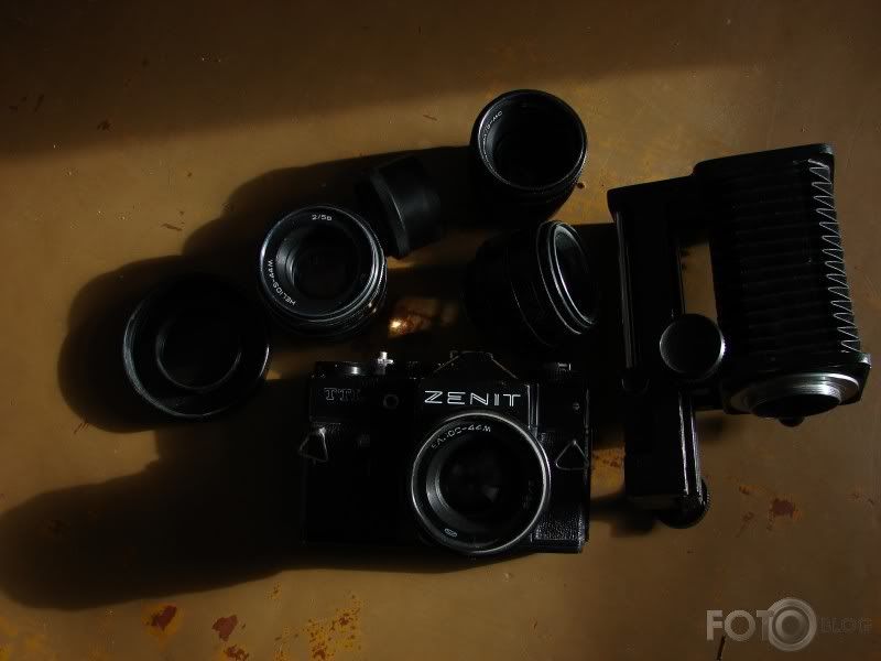 http://i121.photobucket.com/albums/o233/krabis/wwwfotobloglv.jpg