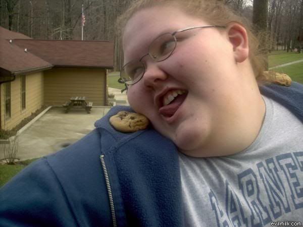 fat-people-love-cookies.jpg