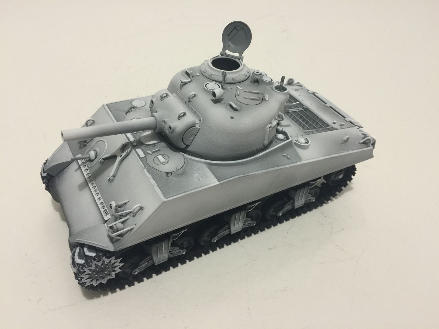 Tamiya Sherman Howitzer Black & white