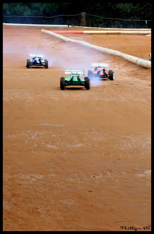 IMAGE: http://i121.photobucket.com/albums/o240/rockstarb8/RC%20Cars/athree.jpg